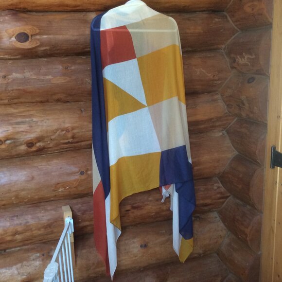 Color Block Geometric Lightweight Bold Shawl/Scarf/Wrap with Raw Fringed Edge OS - Picture 3 of 3